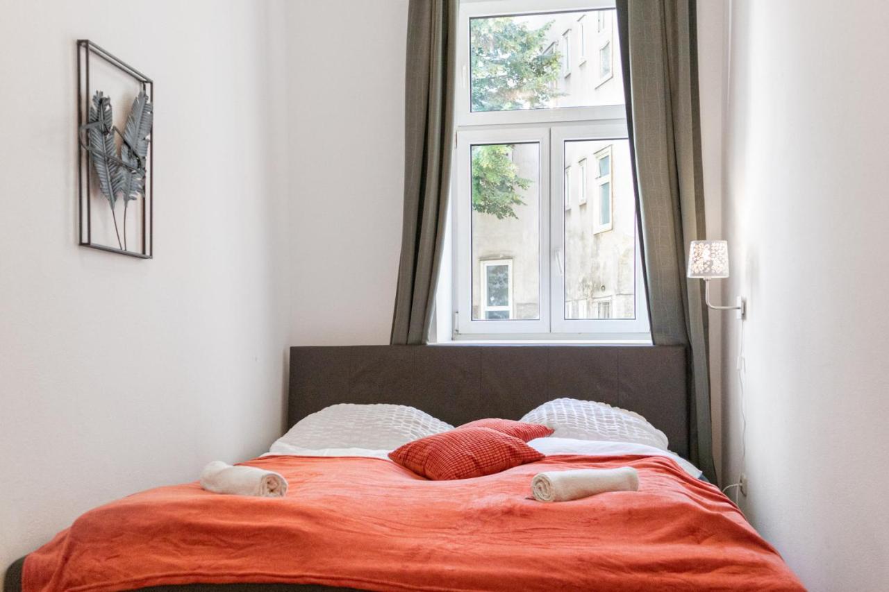 Welcoming 3Br Budget Apt. Well Connected Vienne Extérieur photo